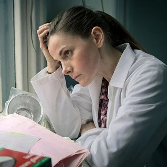 pins & needles Sheer Apple Print Blouse ASO Molly Hooper Sherlock - Picture 7 of 9